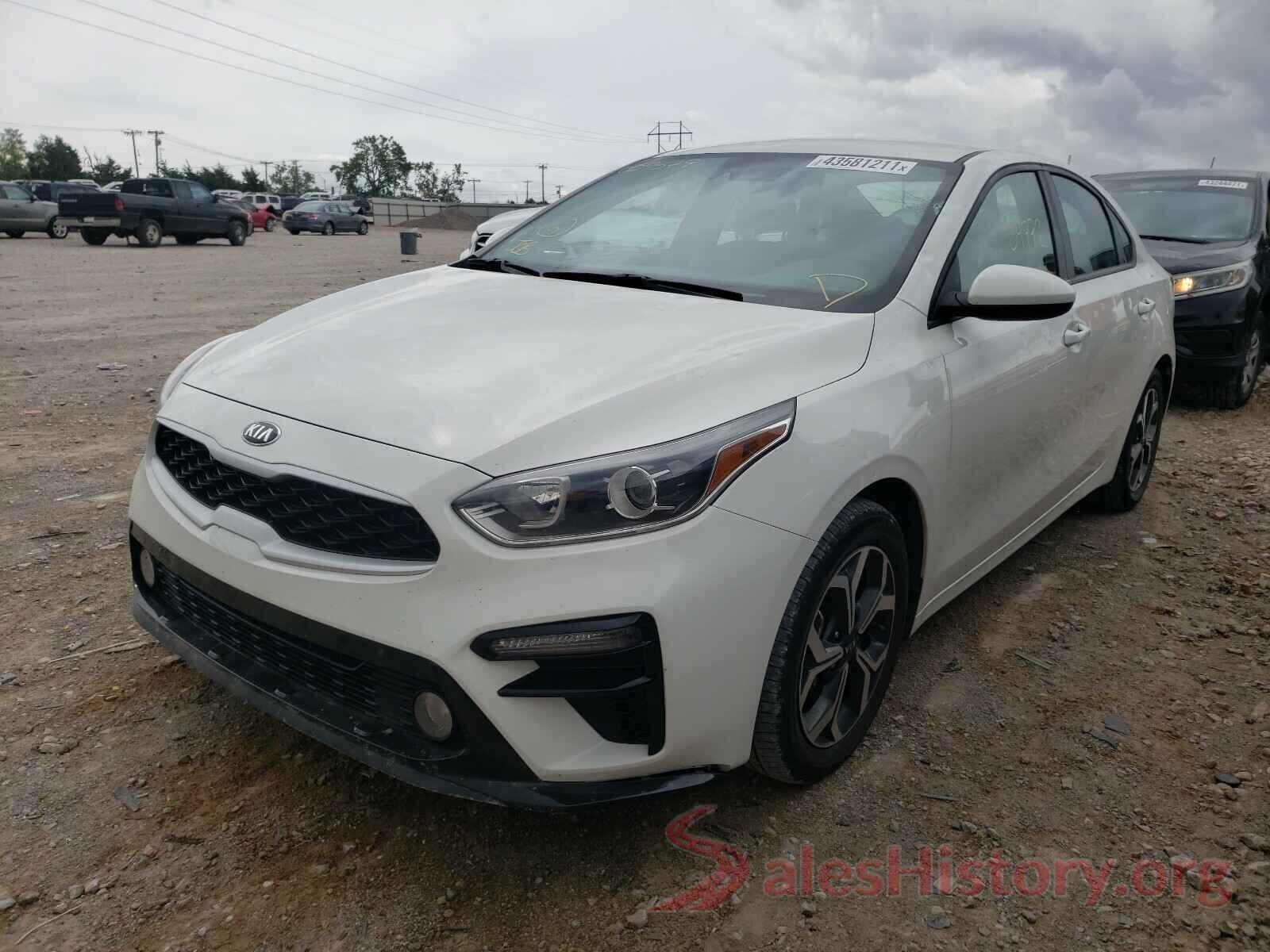 3KPF24AD4KE009579 2019 KIA FORTE