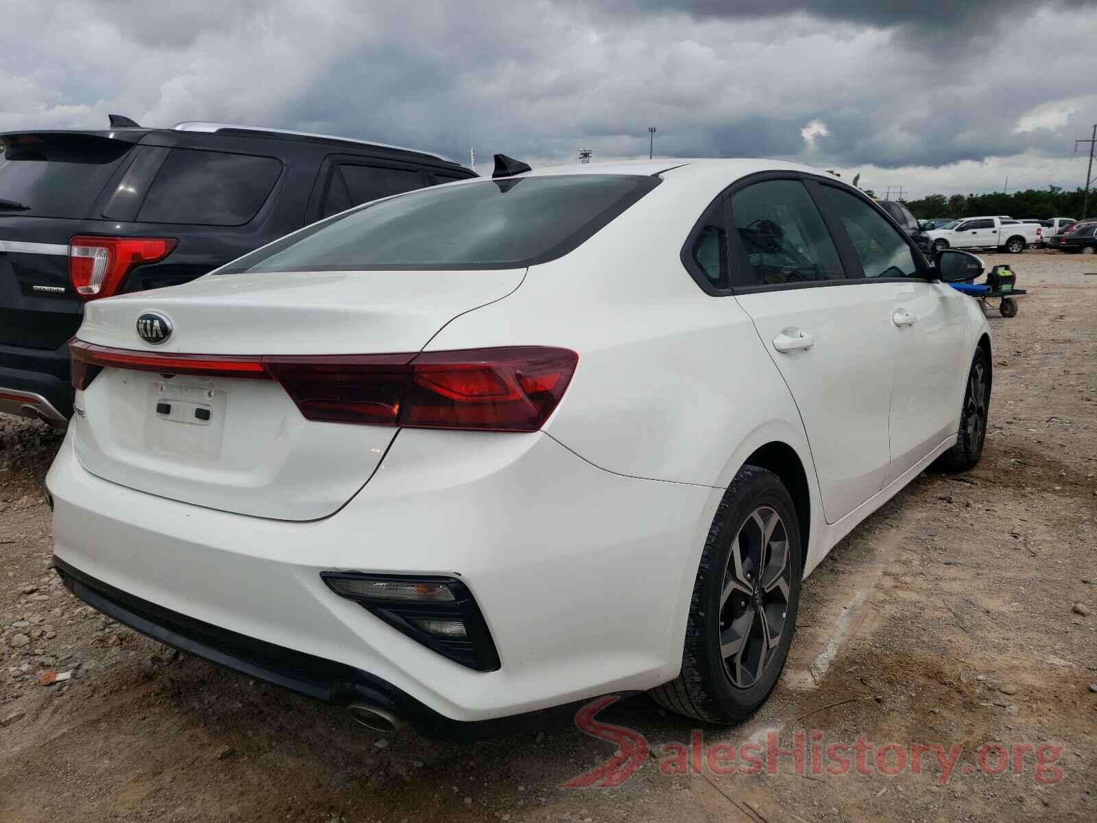 3KPF24AD4KE009579 2019 KIA FORTE