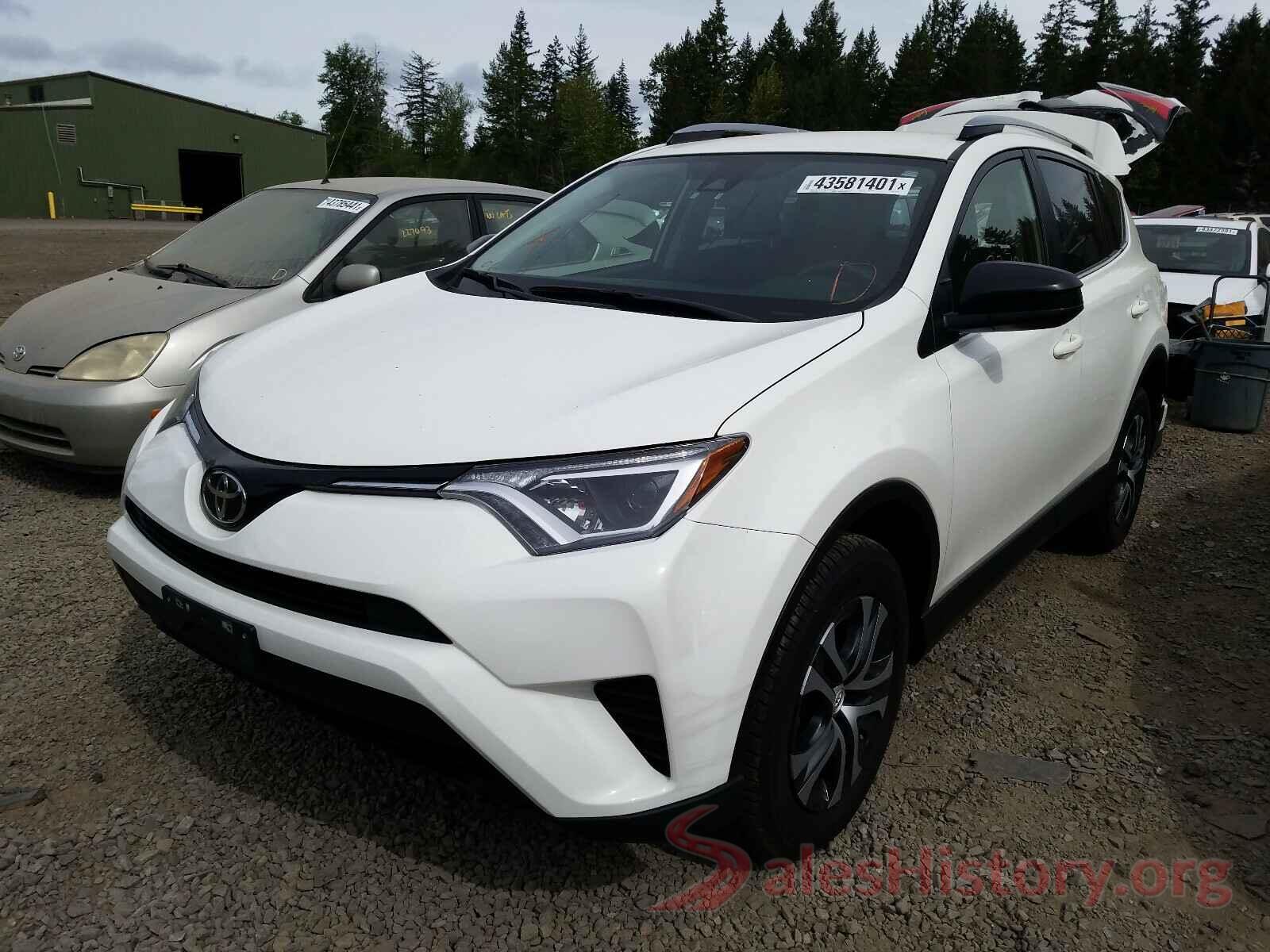 JTMBFREV2HJ144607 2017 TOYOTA RAV4