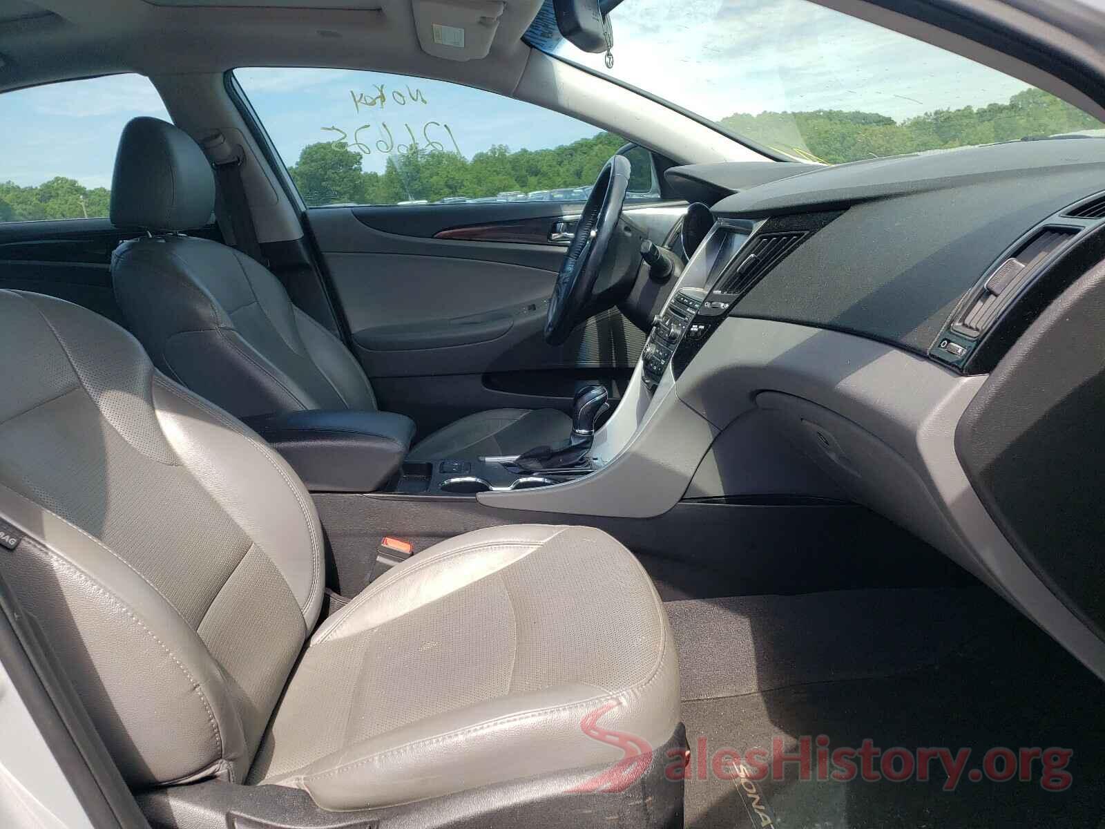 5NPEC4AC2EH849067 2014 HYUNDAI SONATA