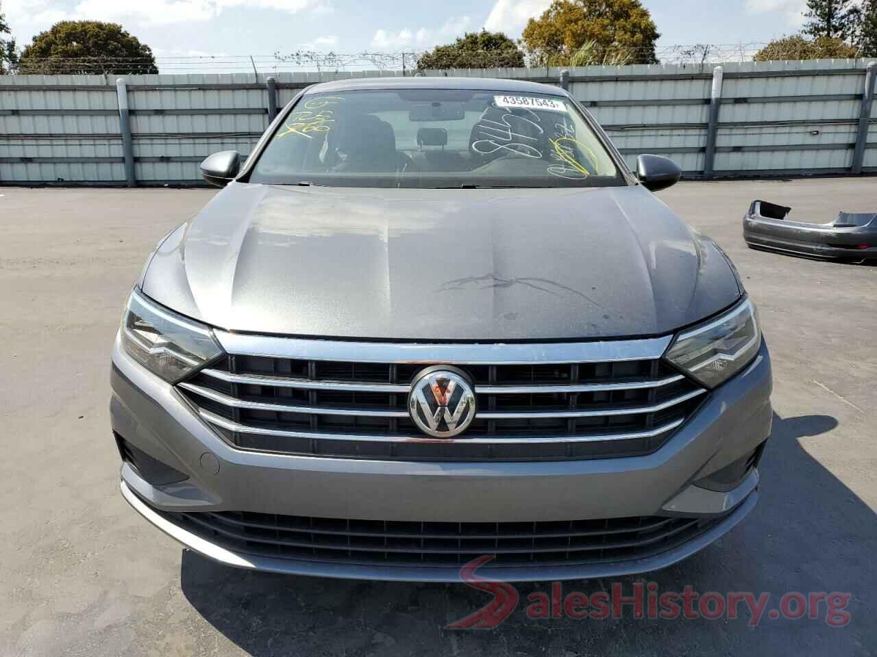 3VWCB7BU2KM258453 2019 VOLKSWAGEN JETTA