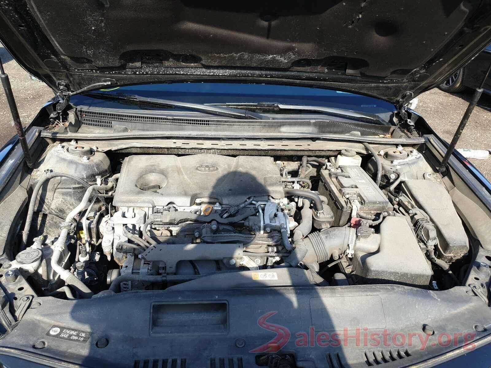 4T1B11HK9JU640456 2018 TOYOTA CAMRY