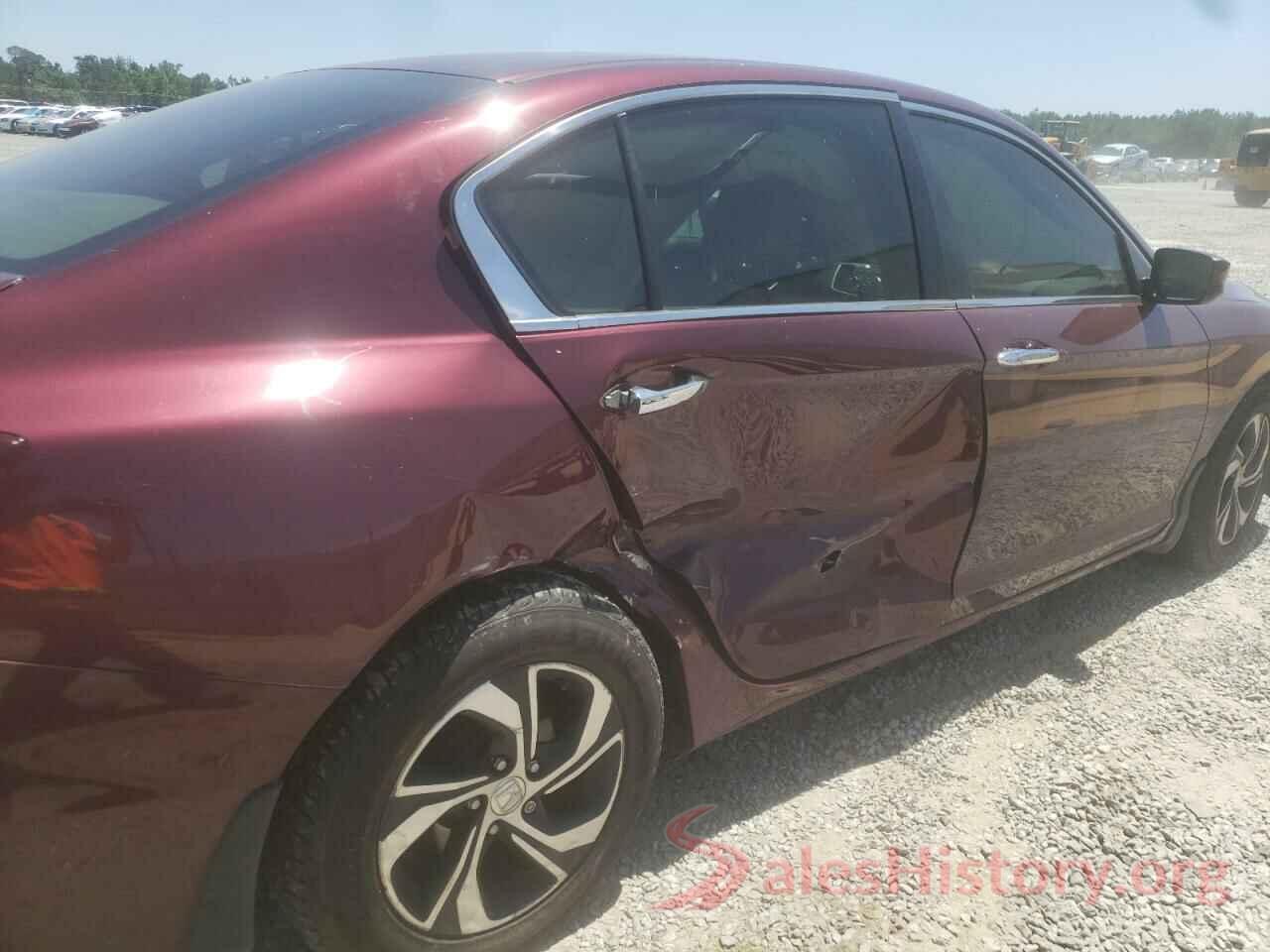 1HGCR2F37HA218332 2017 HONDA ACCORD