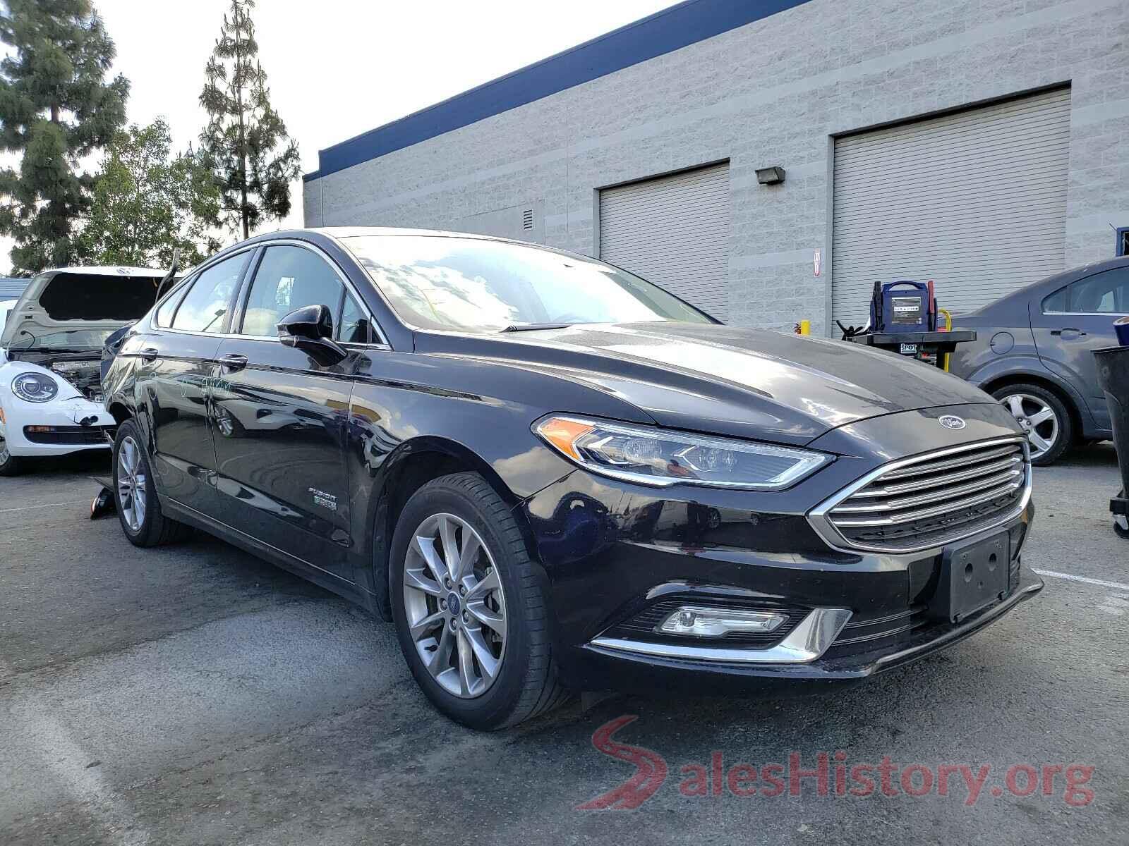 3FA6P0SU1JR262347 2018 FORD FUSION