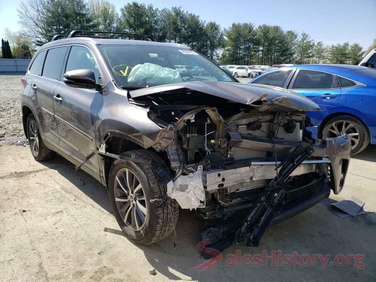 5TDJZRFH0KS581964 2019 TOYOTA HIGHLANDER