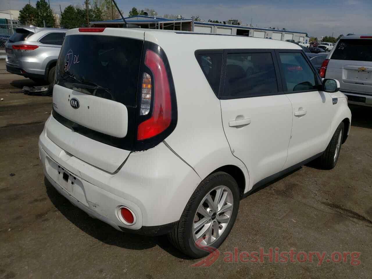 KNDJP3A53J7902792 2018 KIA SOUL