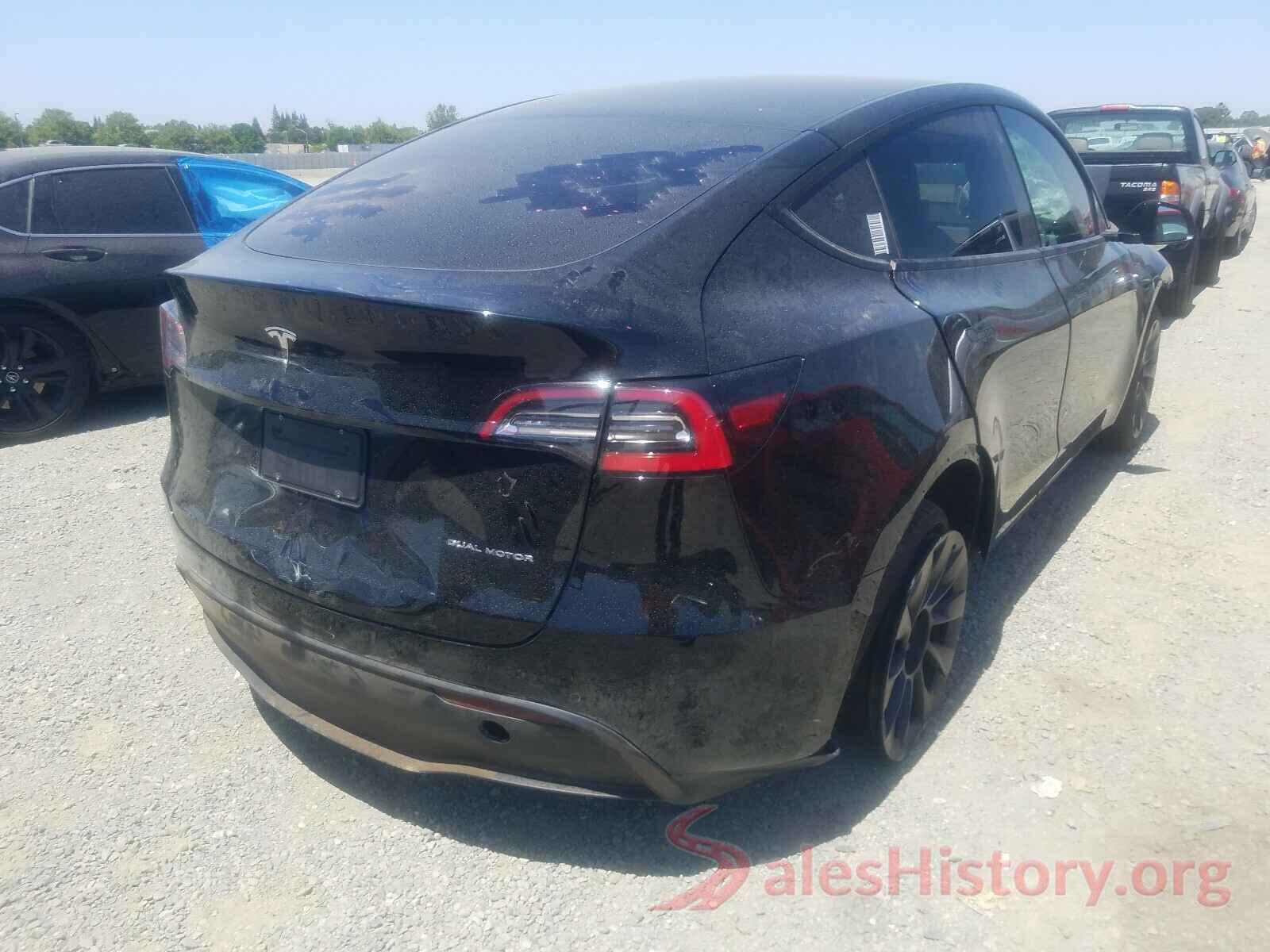 5YJYGDEEXMF137822 2021 TESLA MODEL Y