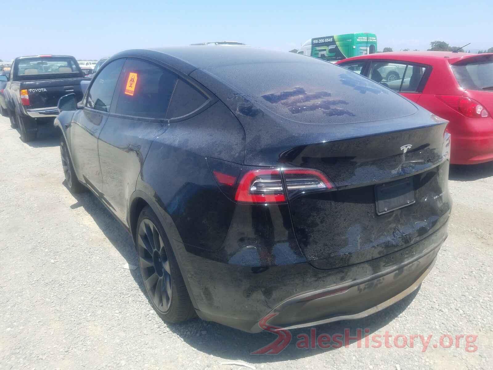 5YJYGDEEXMF137822 2021 TESLA MODEL Y