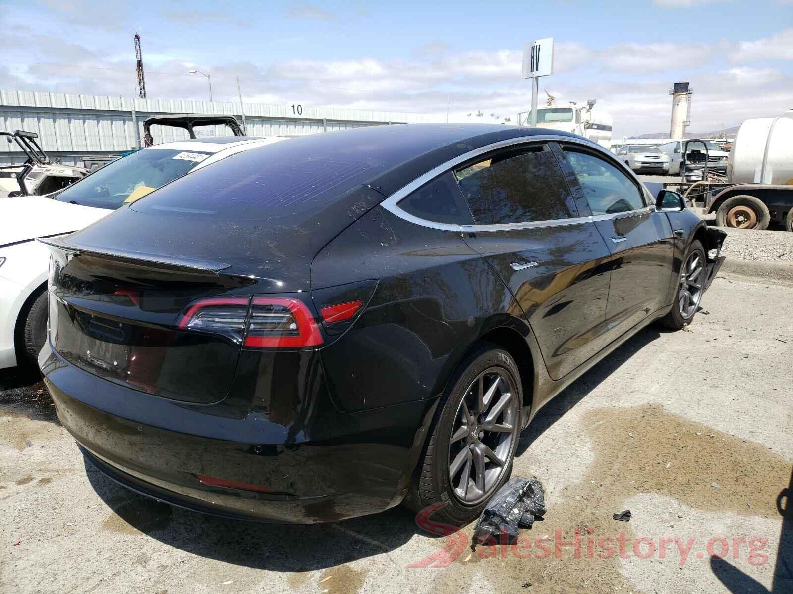 5YJ3E1EAXJF016182 2018 TESLA MODEL 3