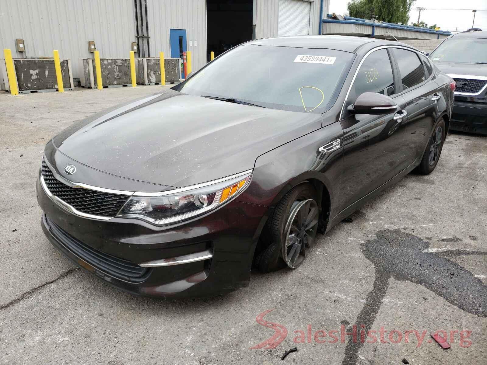 KNAGT4L35J5238768 2018 KIA OPTIMA