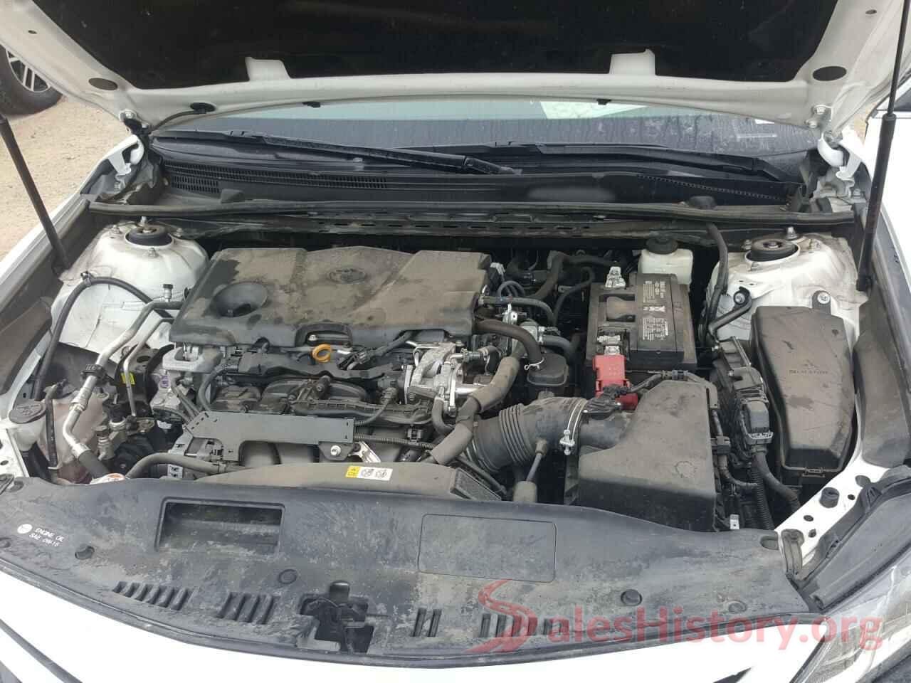 4T1B11HK5JU046558 2018 TOYOTA CAMRY