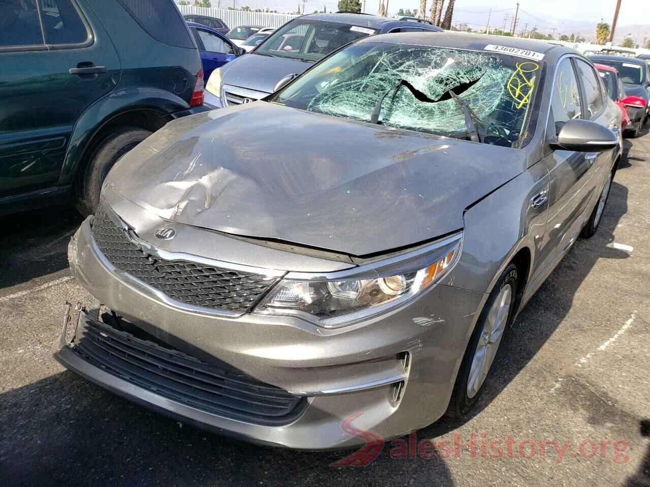 5XXGT4L38JG261900 2018 KIA OPTIMA