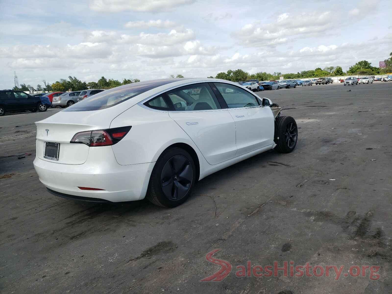 5YJ3E1EAXKF332568 2019 TESLA MODEL 3