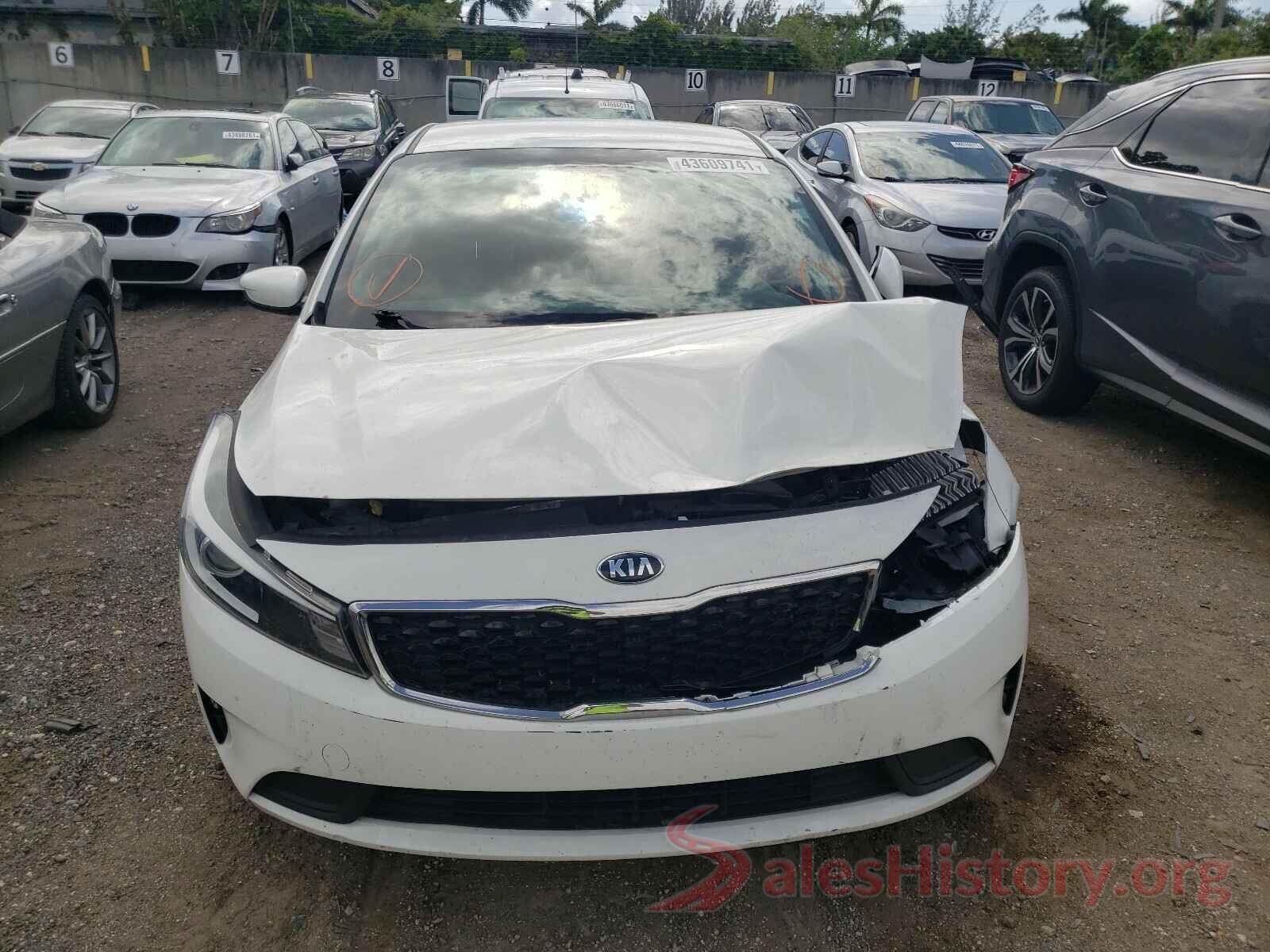 3KPFK4A7XJE234498 2018 KIA FORTE