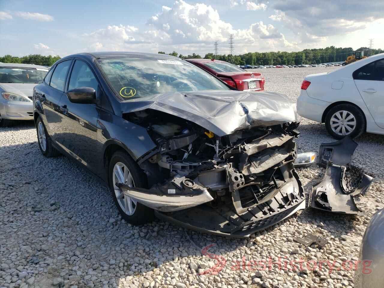 1FADP3F28JL248767 2018 FORD FOCUS