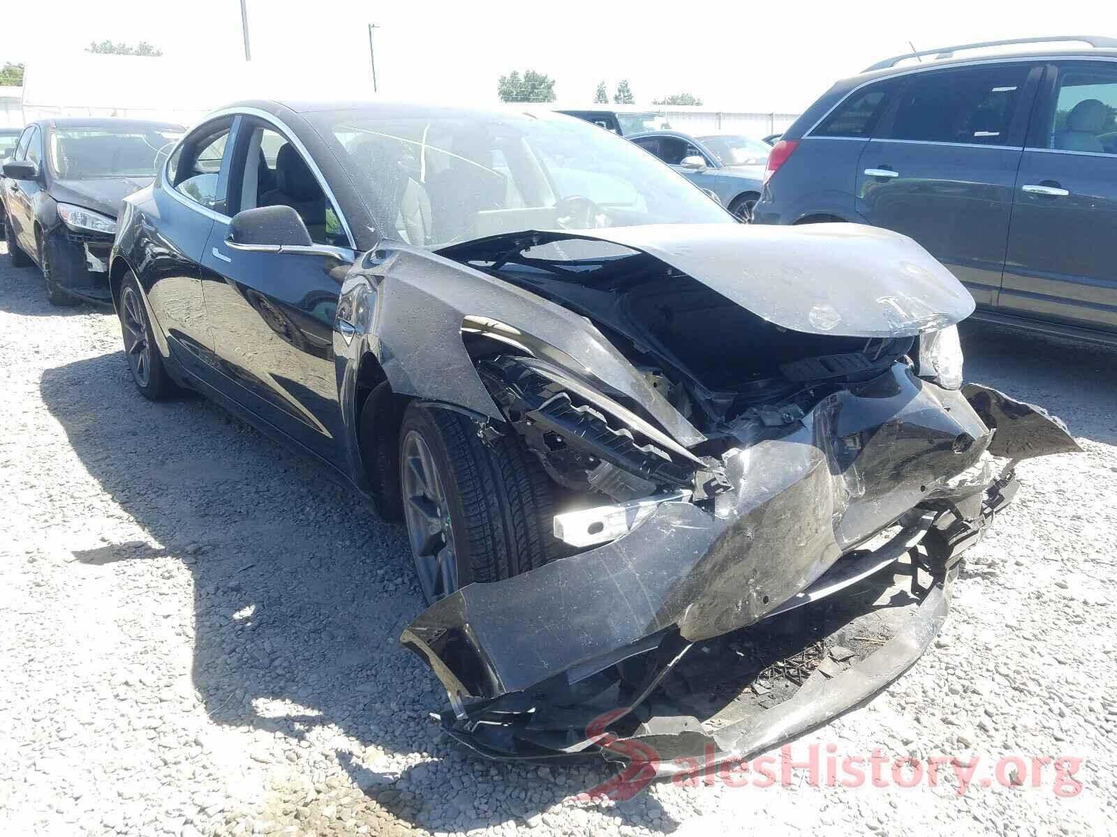 5YJ3E1EA9JF021129 2018 TESLA MODEL 3