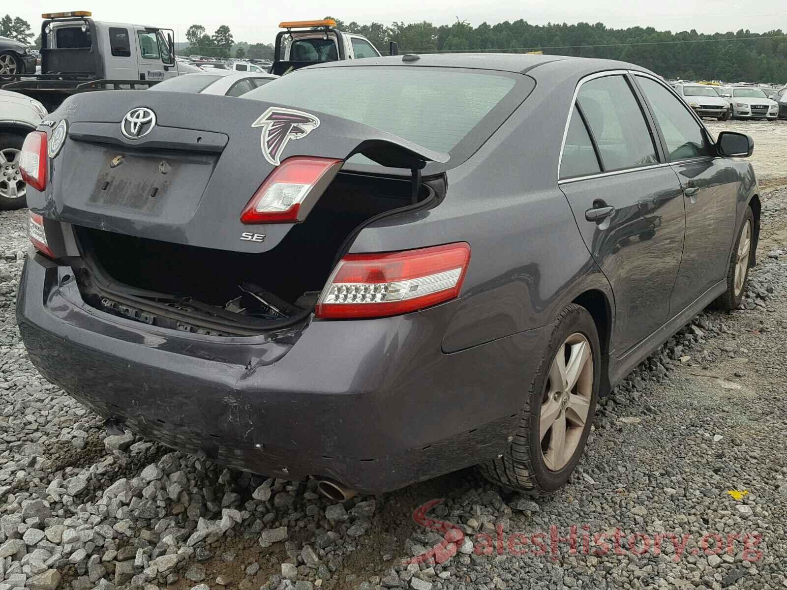 4T1BF3EK1BU739520 2011 TOYOTA CAMRY BASE