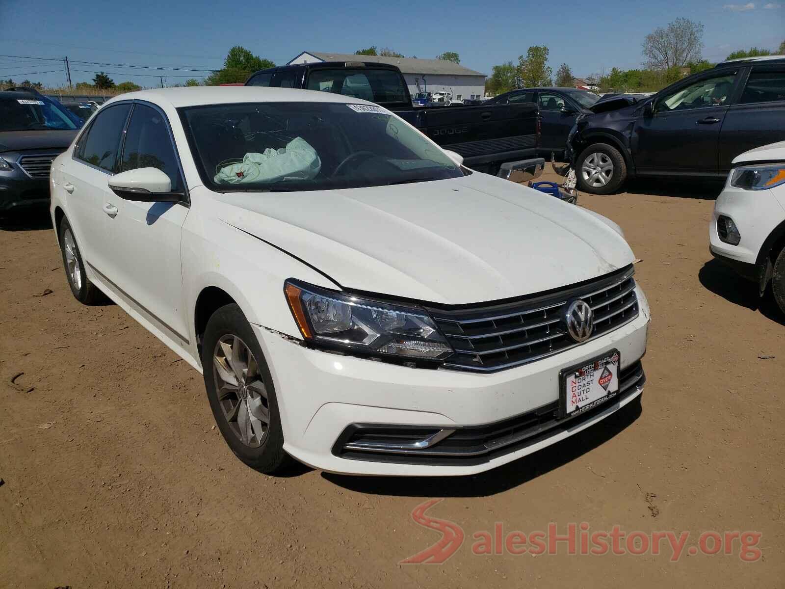 1VWAT7A3XHC007428 2017 VOLKSWAGEN PASSAT