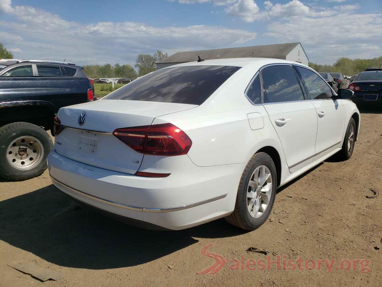 1VWAT7A3XHC007428 2017 VOLKSWAGEN PASSAT