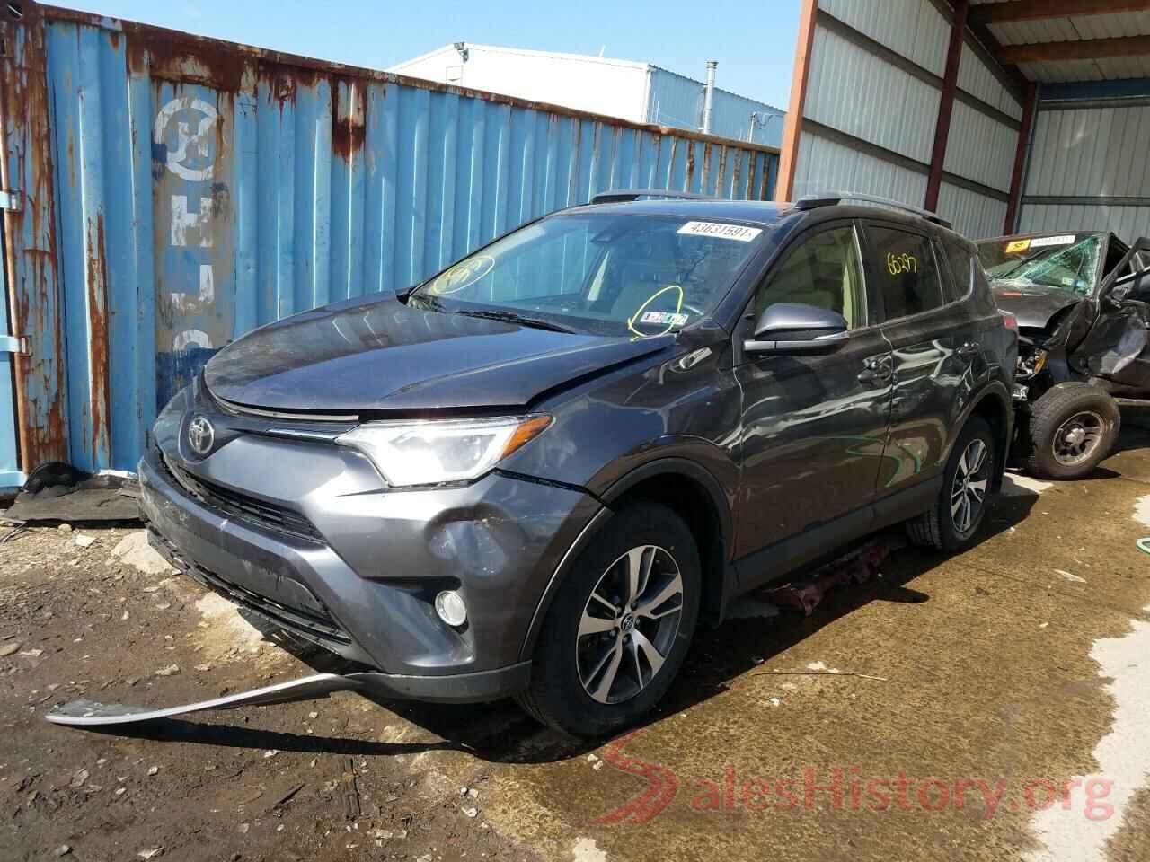 JTMRFREV0HJ715879 2017 TOYOTA RAV4