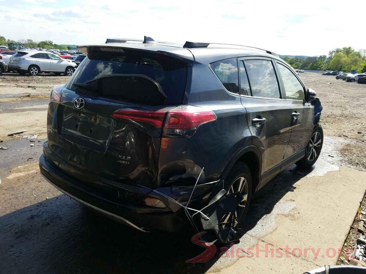 JTMRFREV0HJ715879 2017 TOYOTA RAV4