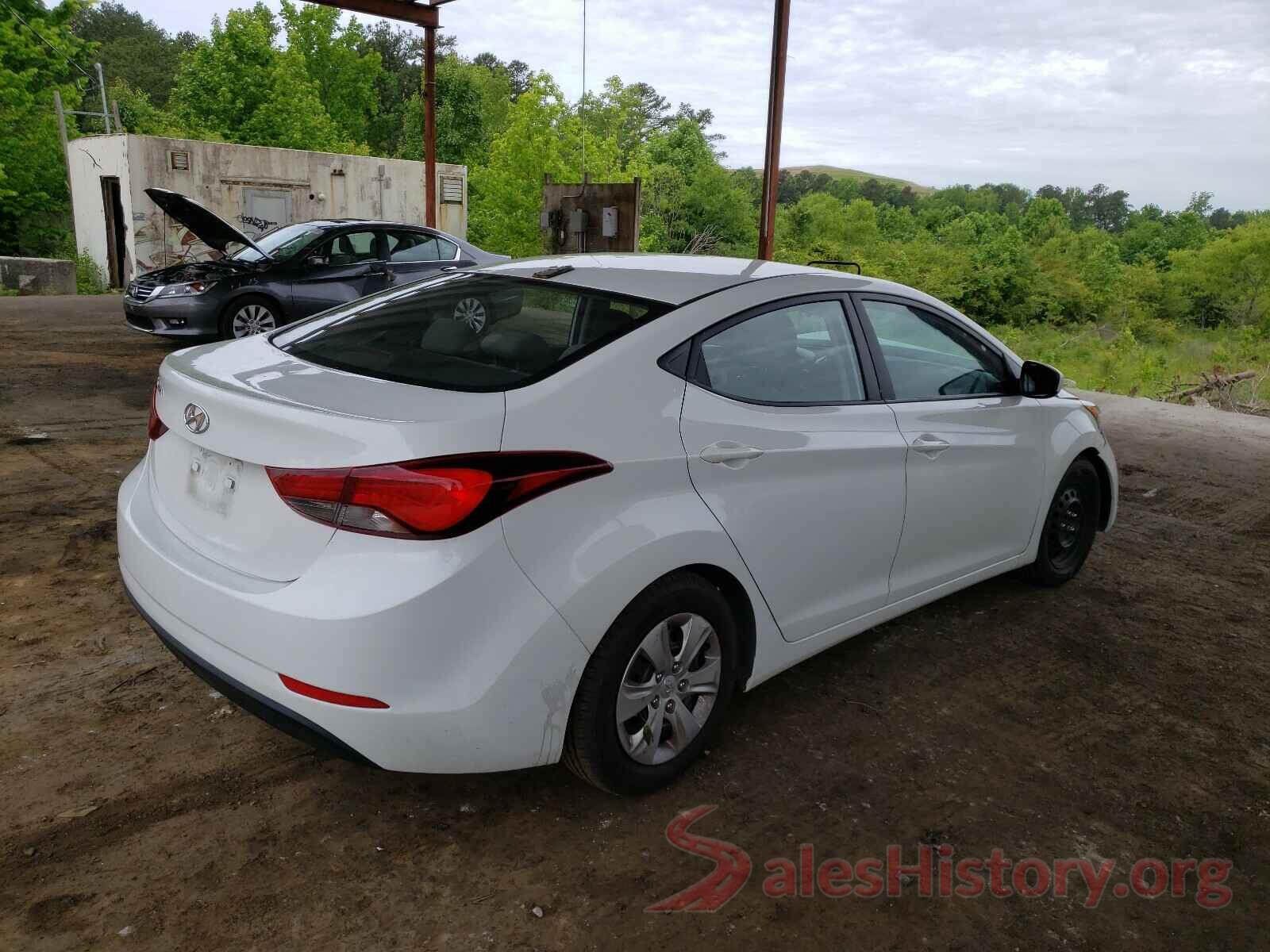 5NPDH4AE9GH777317 2016 HYUNDAI ELANTRA