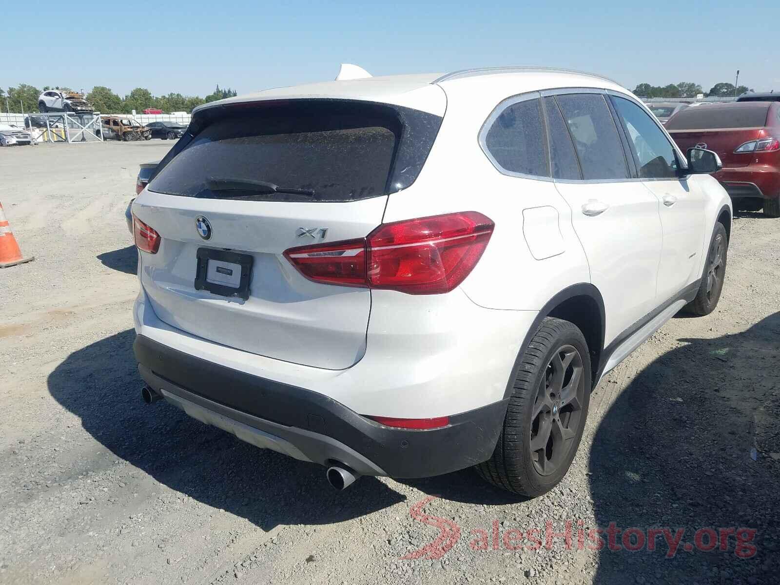 WBXHU7C3XJ5H44611 2018 BMW X1