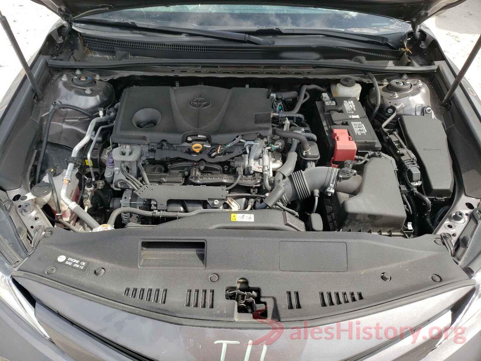 4T1B11HK1JU089052 2018 TOYOTA CAMRY