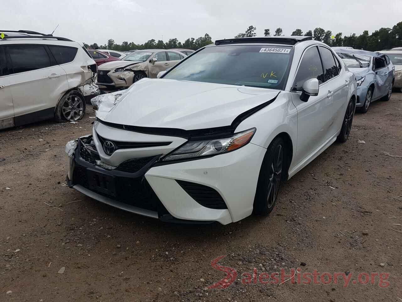 4T1B61HK4JU081948 2018 TOYOTA CAMRY