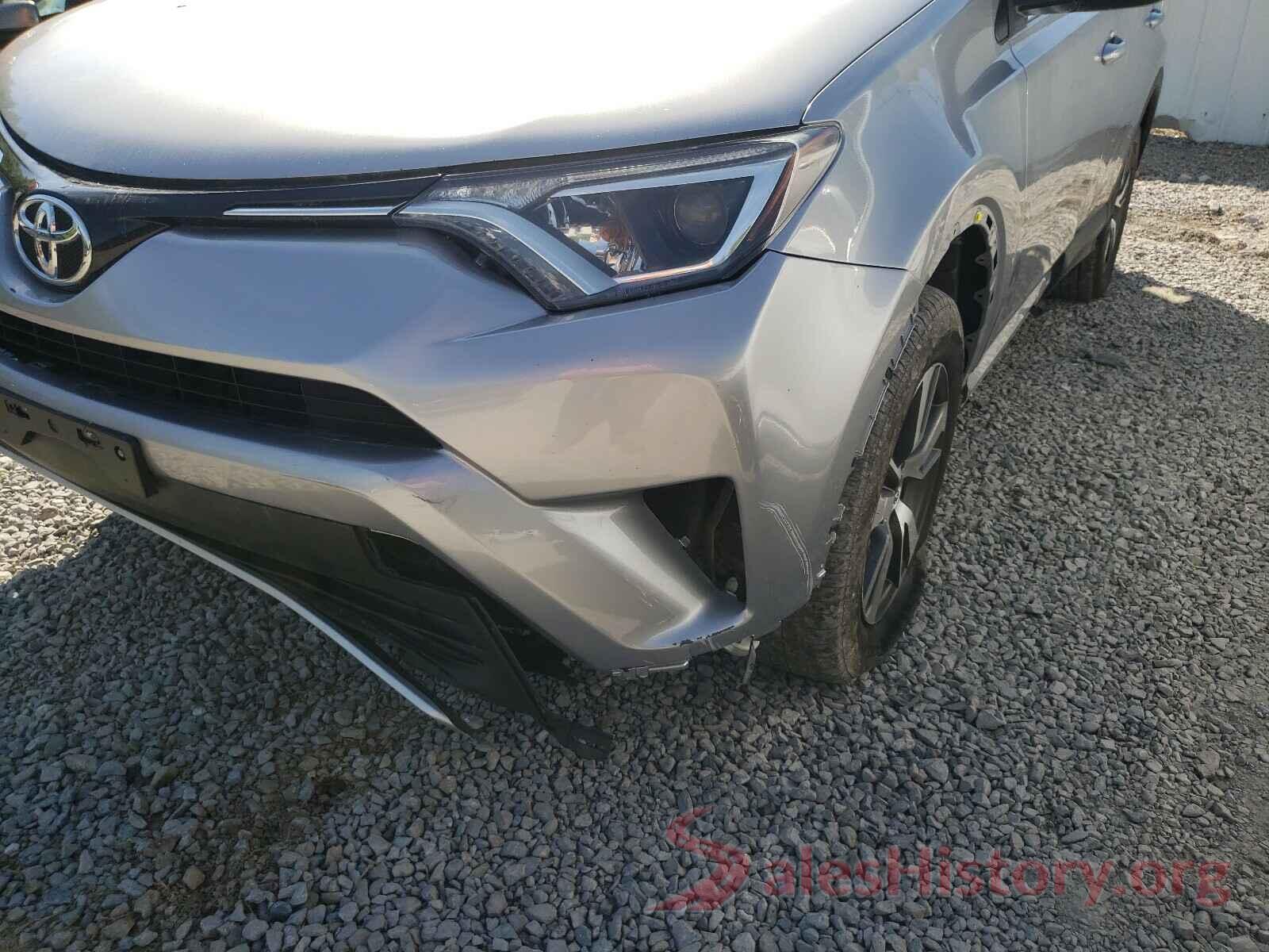 2T3RFREV0GW445097 2016 TOYOTA RAV4