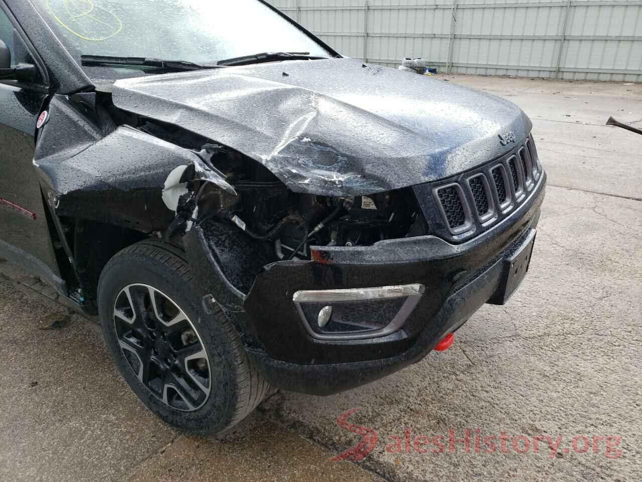 3C4NJDDB7KT630321 2019 JEEP COMPASS