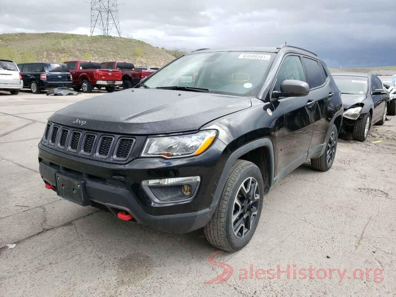 3C4NJDDB7KT630321 2019 JEEP COMPASS