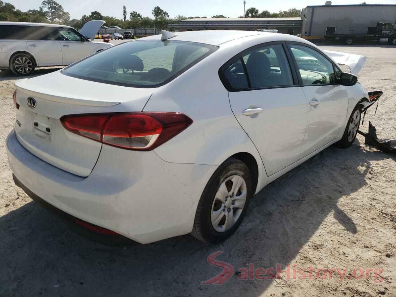 3KPFL4A71JE212905 2018 KIA FORTE