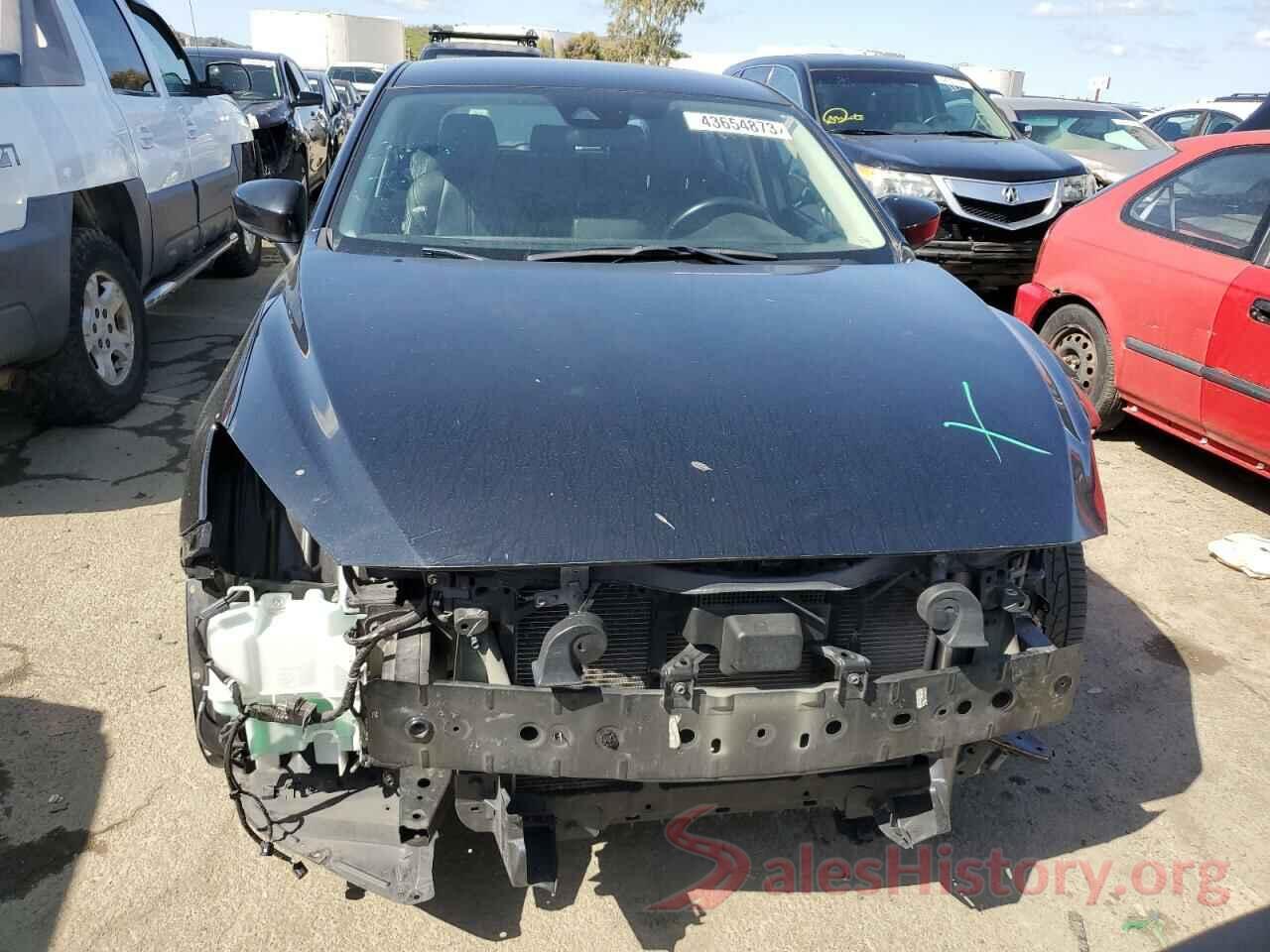 3MZBN1L31JM215078 2018 MAZDA 3