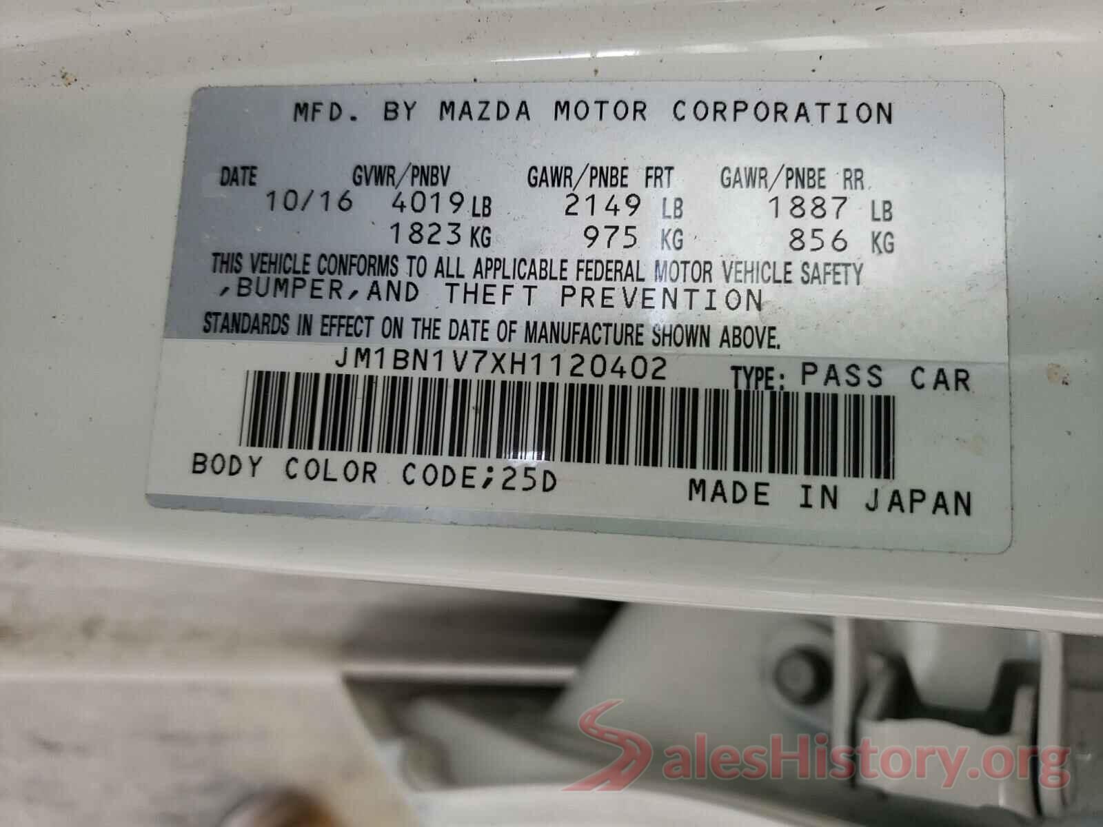 JM1BN1V7XH1120402 2017 MAZDA 3