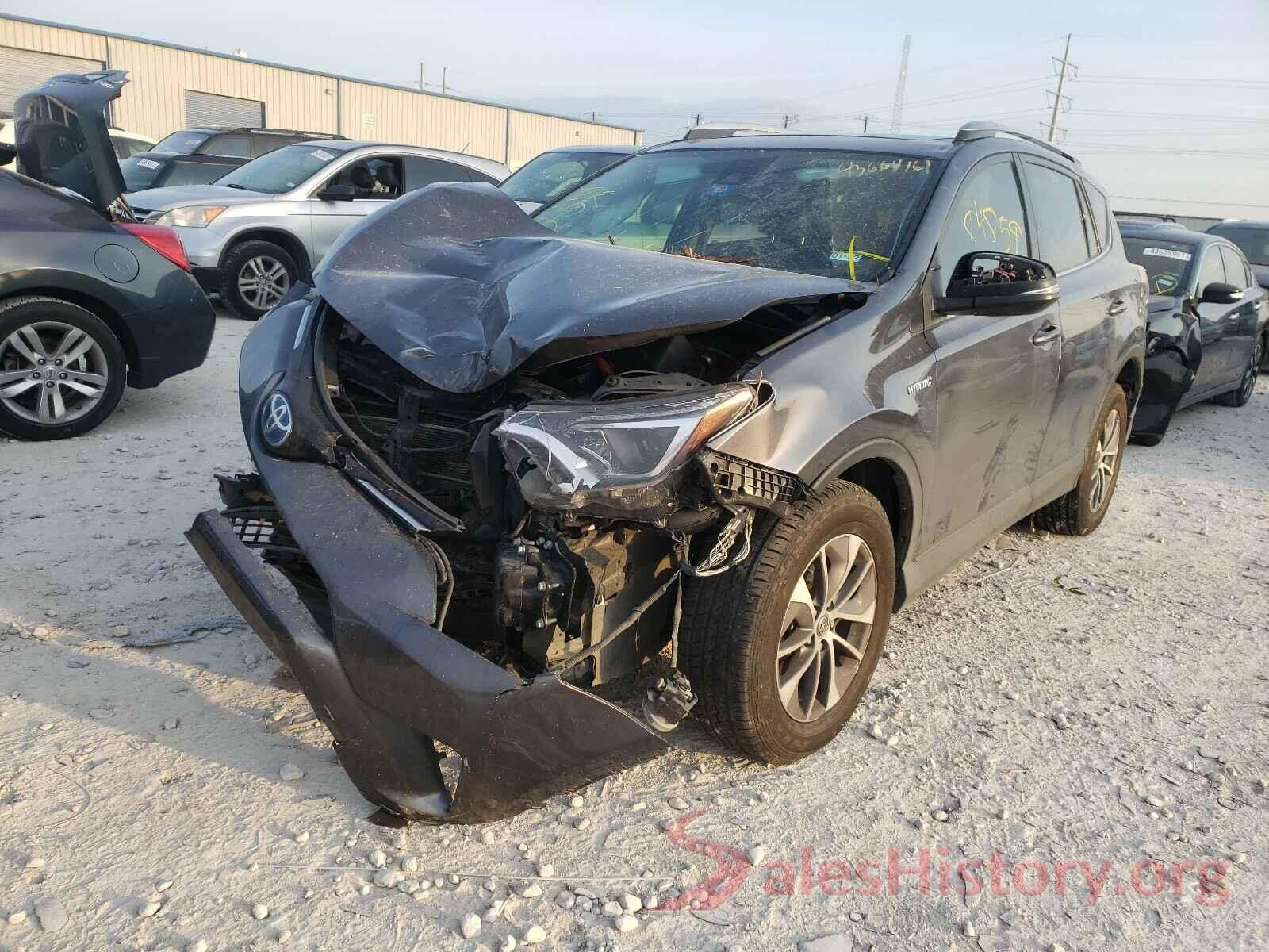 JTMRJREV2HD063408 2017 TOYOTA RAV4