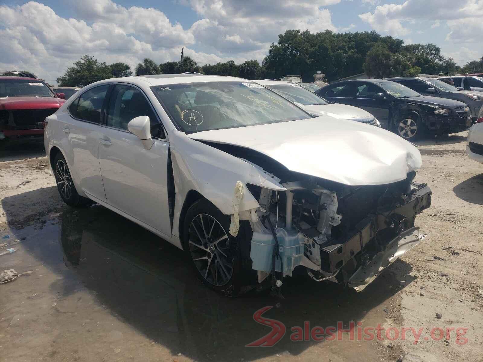 58ABK1GG6JU099756 2018 LEXUS ES350