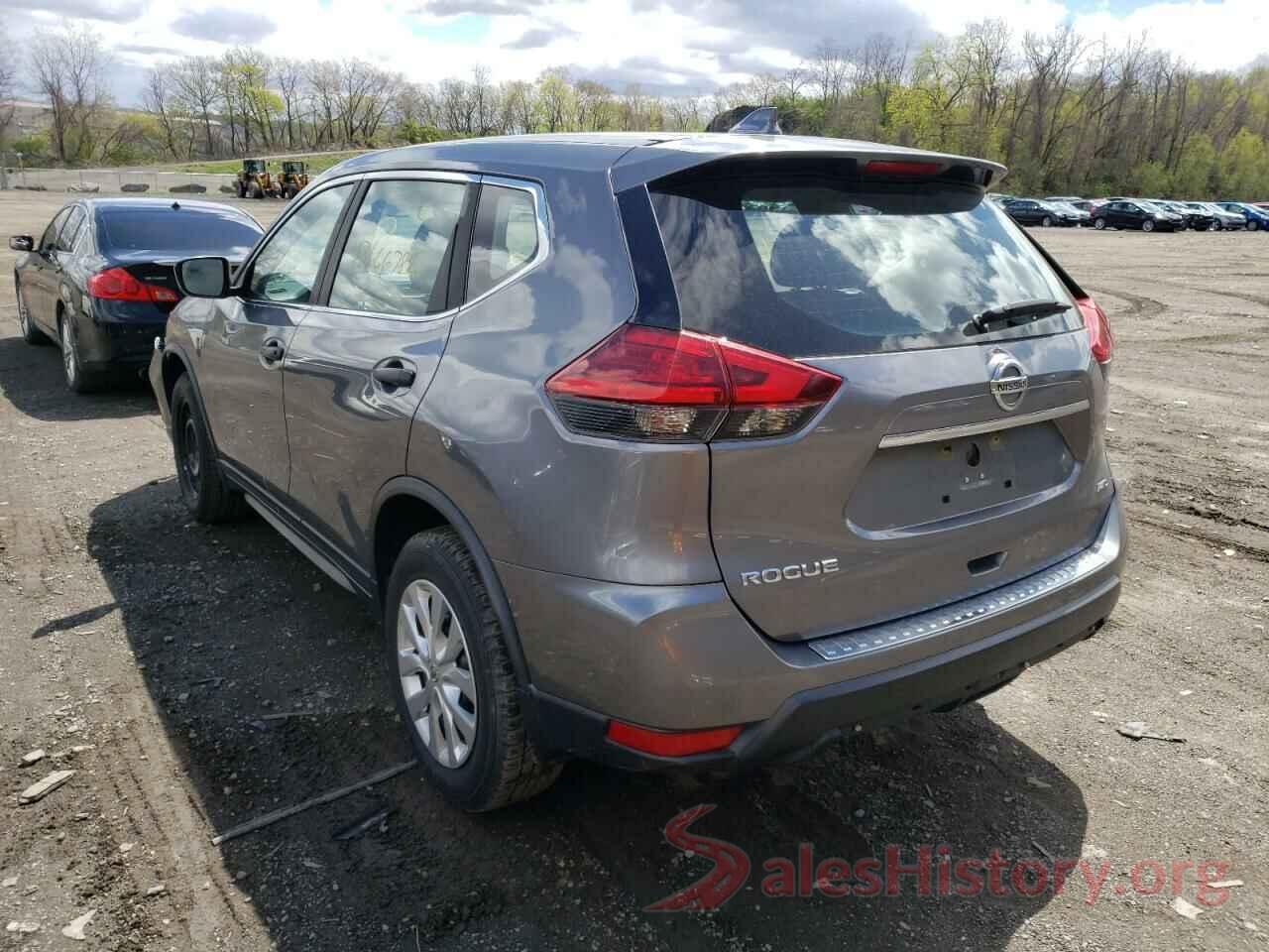 KNMAT2MV4HP609088 2017 NISSAN ROGUE