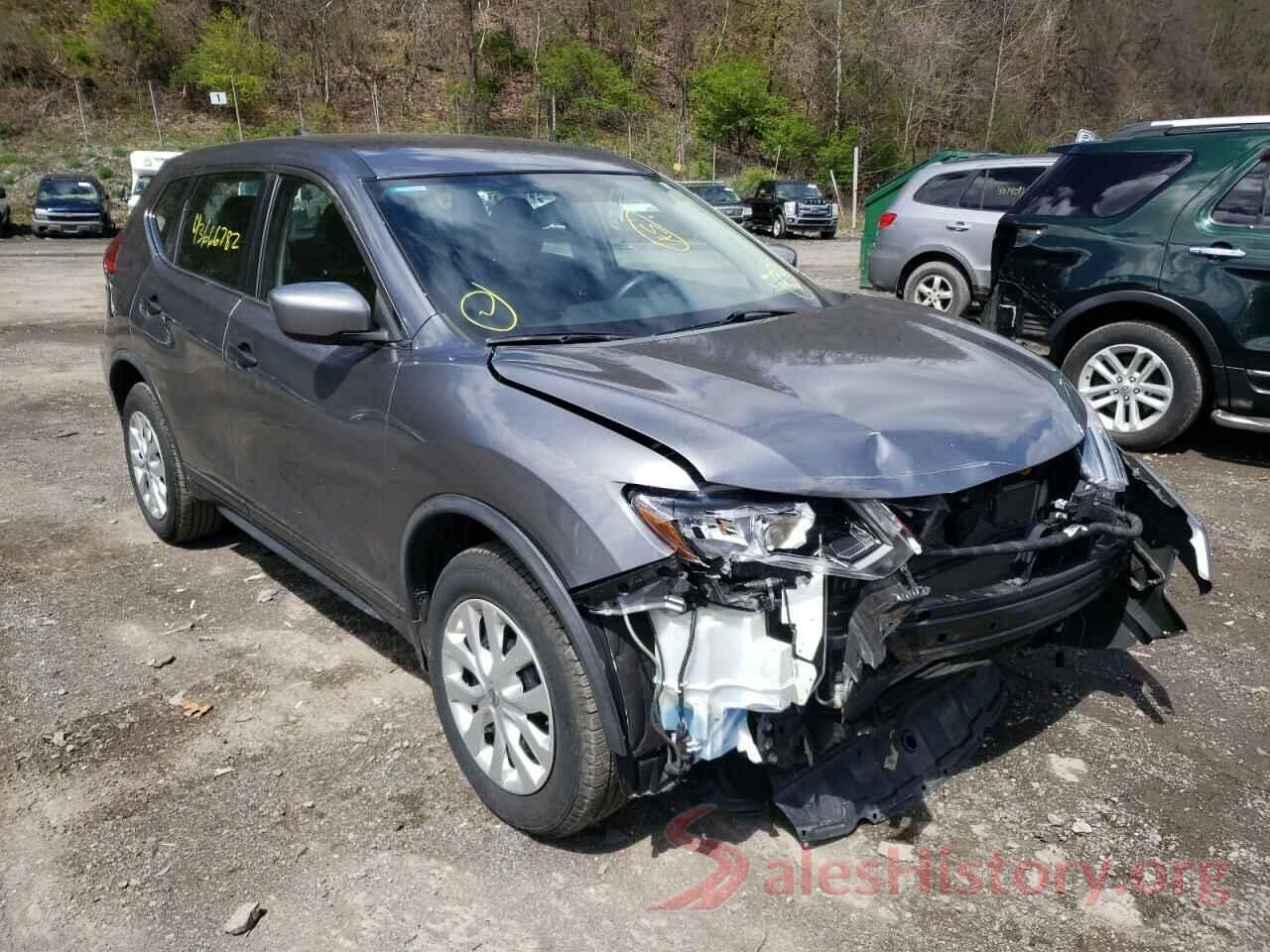 KNMAT2MV4HP609088 2017 NISSAN ROGUE