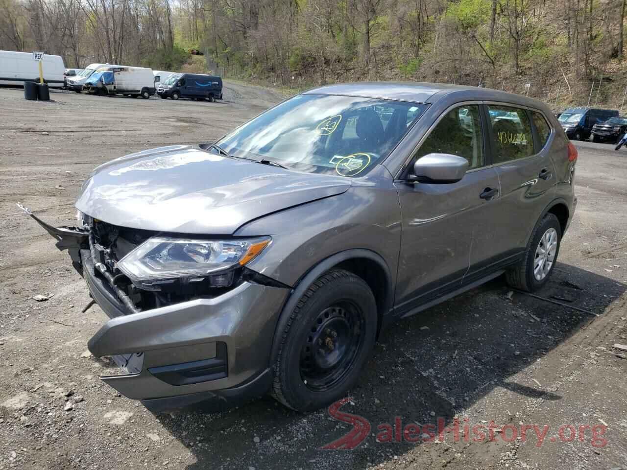 KNMAT2MV4HP609088 2017 NISSAN ROGUE