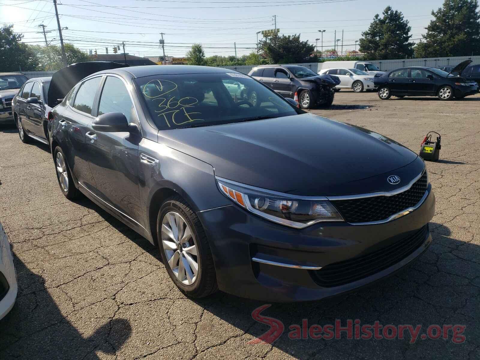 5XXGT4L38HG126183 2017 KIA OPTIMA