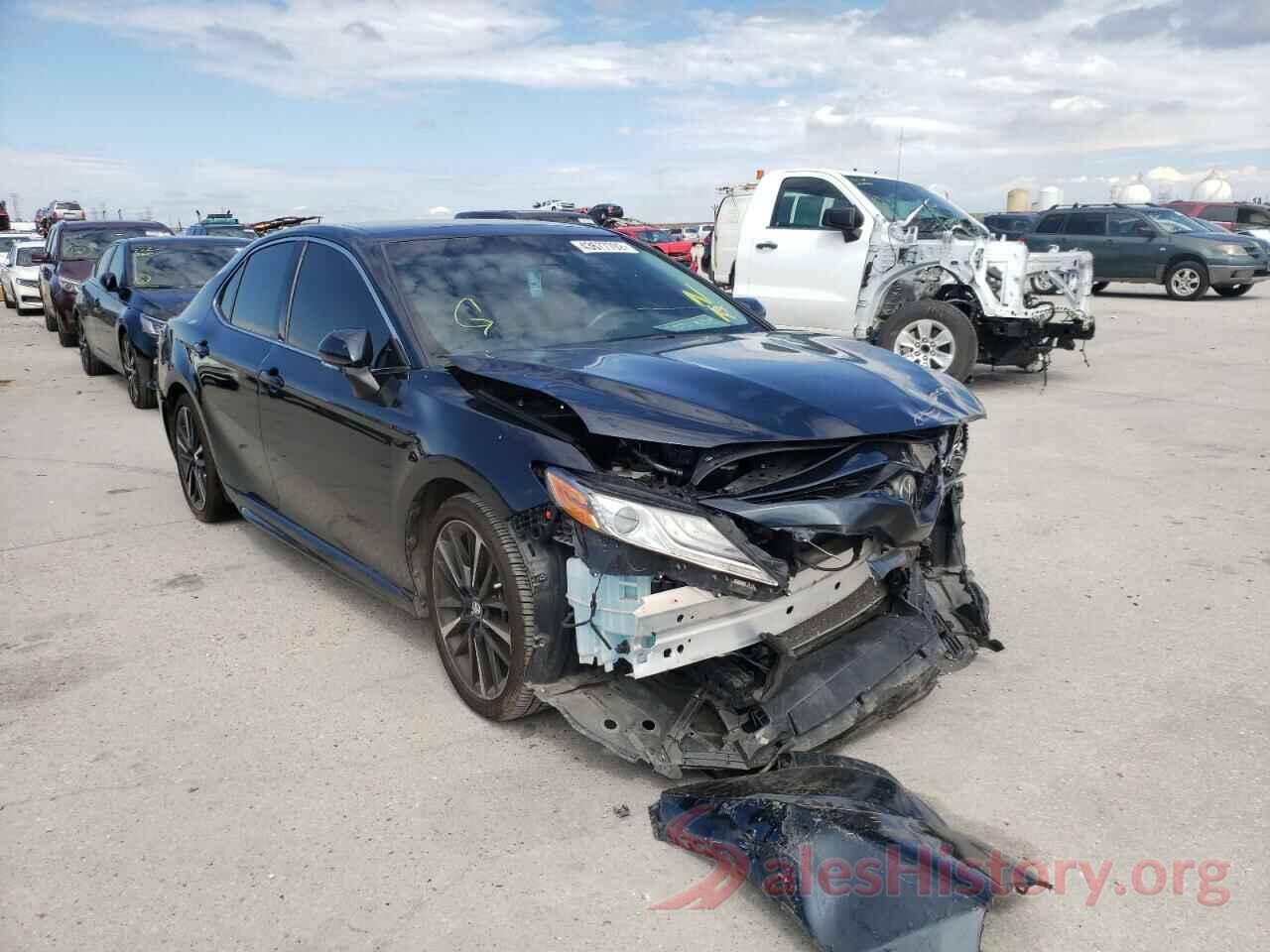 4T1B61HK3KU258667 2019 TOYOTA CAMRY