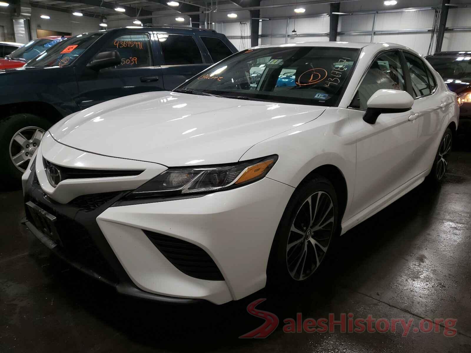 4T1B11HK9KU729686 2019 TOYOTA CAMRY