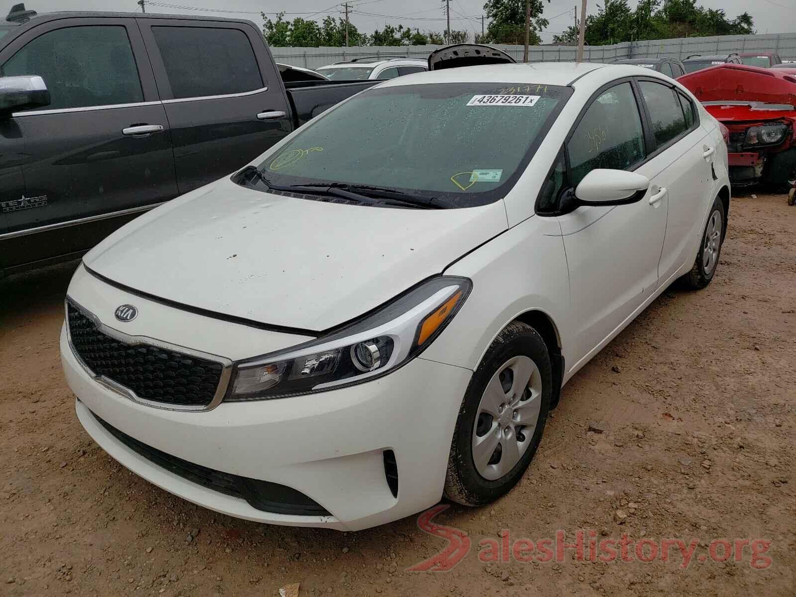 3KPFK4A79JE231771 2018 KIA FORTE