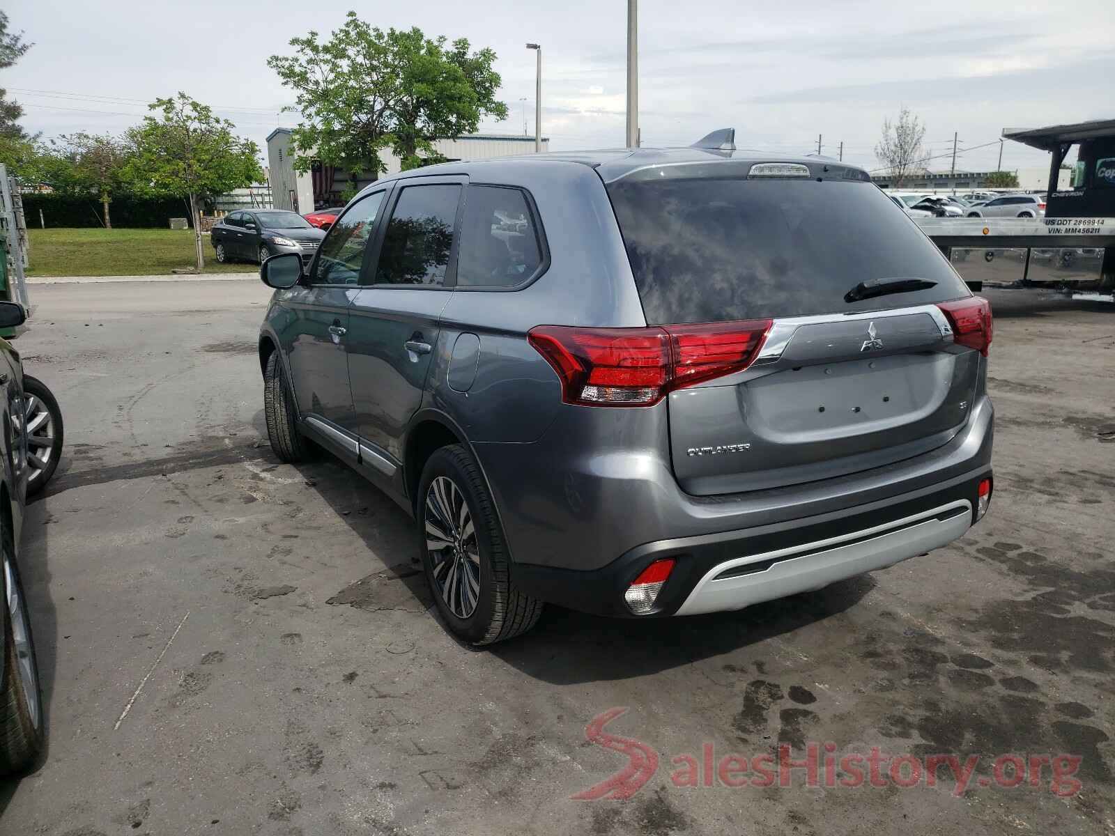 JA4AZ3A38LZ044407 2020 MITSUBISHI OUTLANDER