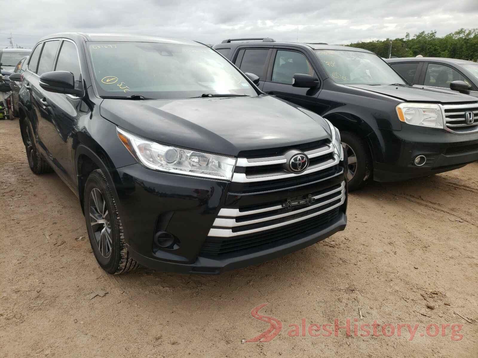 5TDZARFH4HS031699 2017 TOYOTA HIGHLANDER