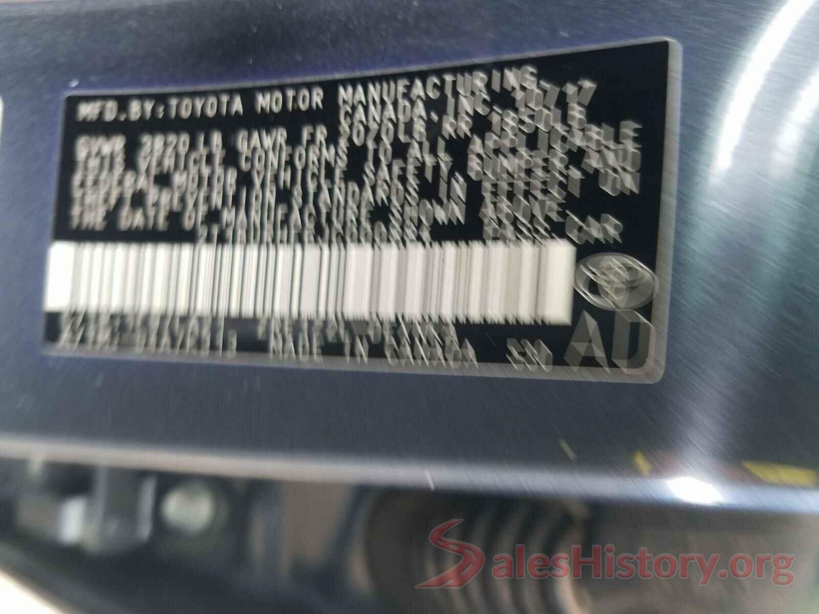 2T1BURHE6JC000884 2018 TOYOTA COROLLA