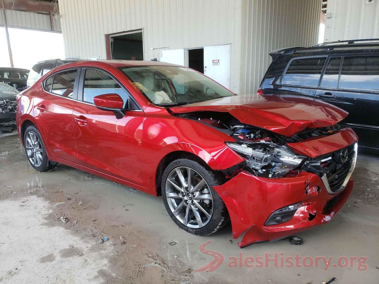 3MZBN1W38JM218698 2018 MAZDA 3