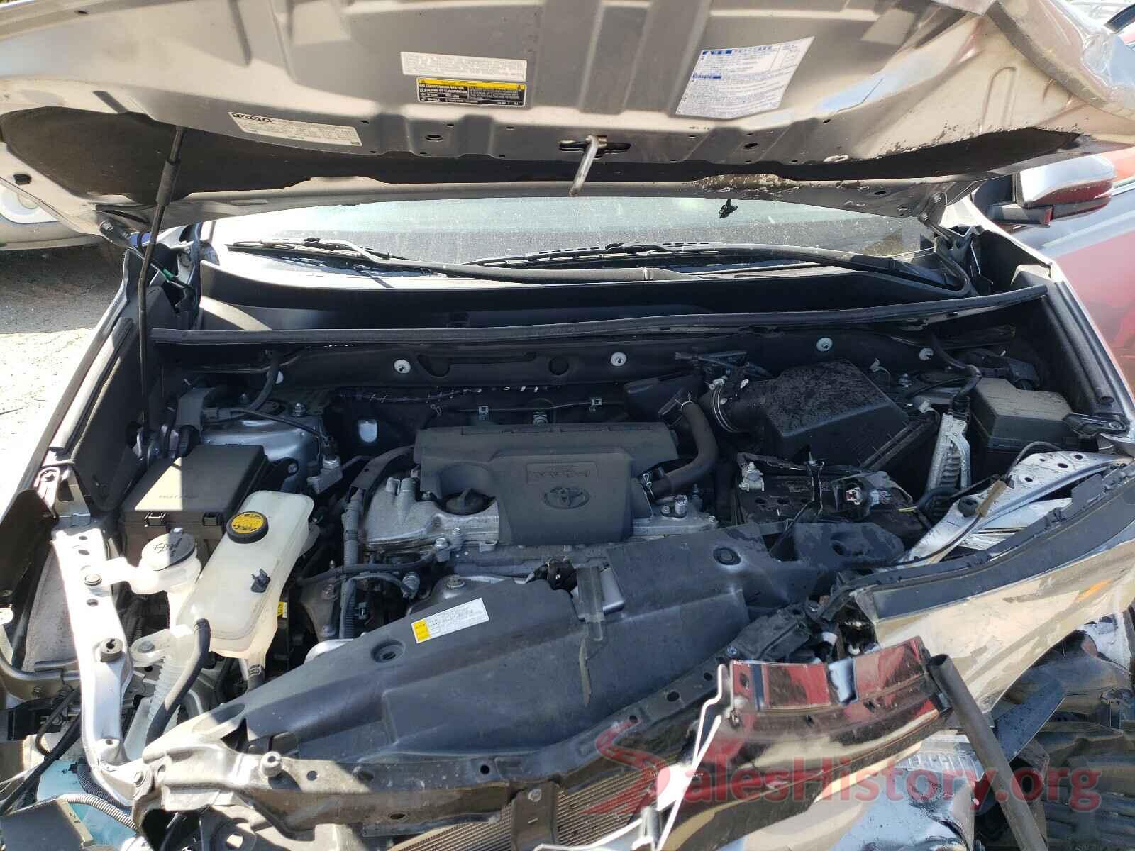 2T3RFREV1GW435856 2016 TOYOTA RAV4