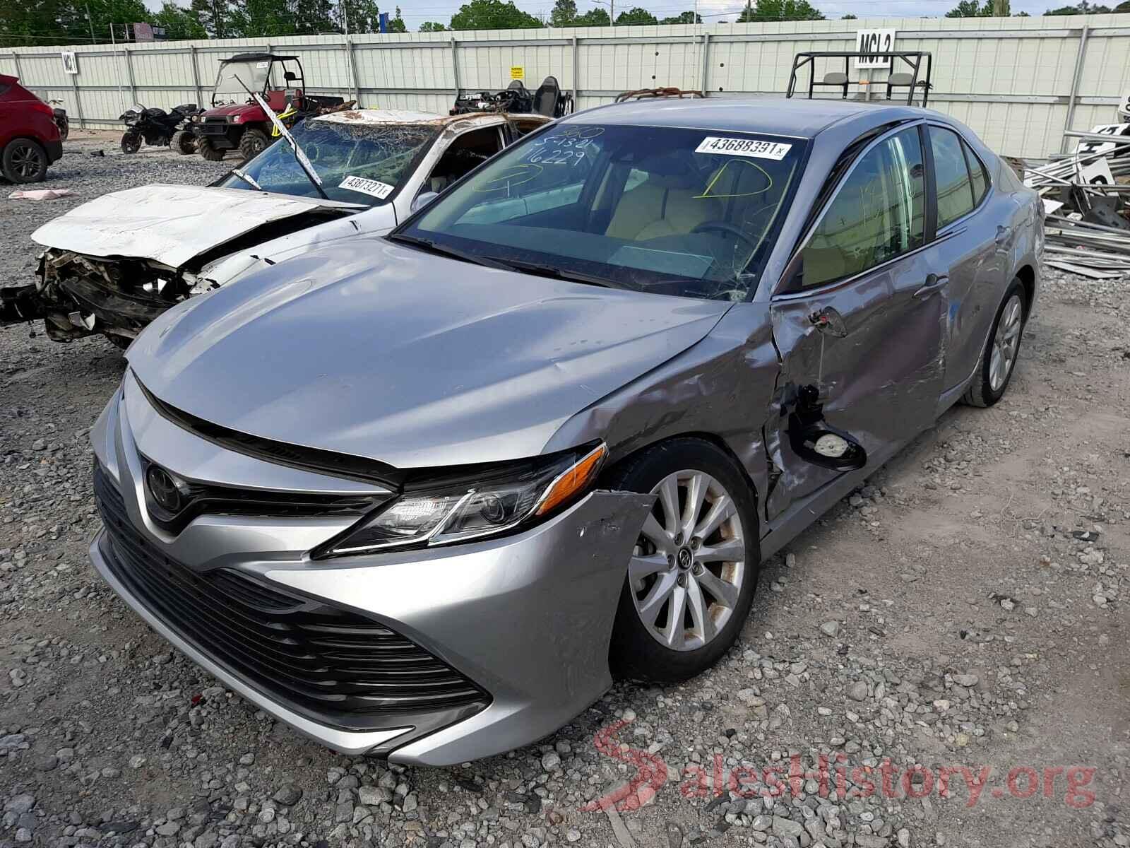 4T1B11HK7JU604006 2018 TOYOTA CAMRY